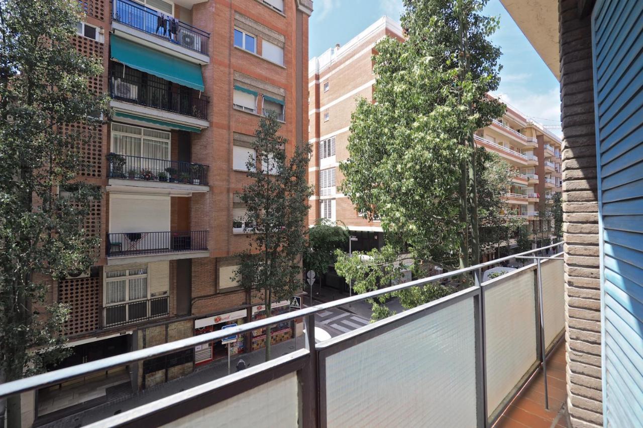 The White Flats Les Corts Apartment Barcelona Bagian luar foto