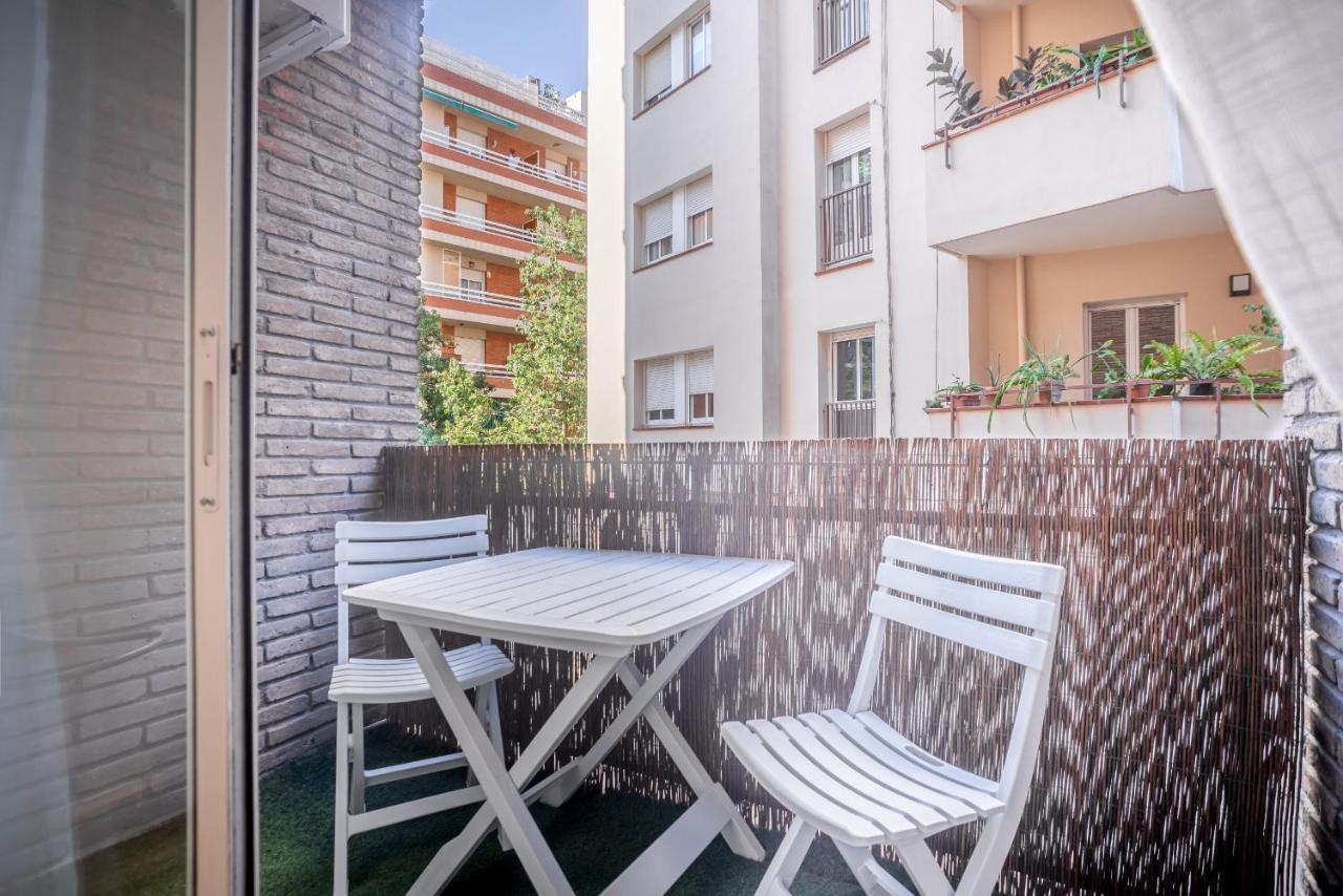 The White Flats Les Corts Apartment Barcelona Bagian luar foto