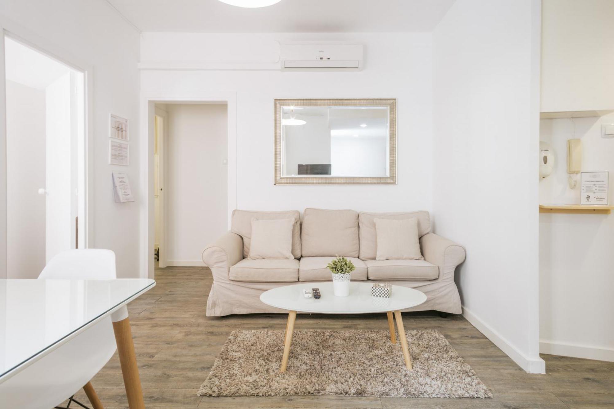 The White Flats Les Corts Apartment Barcelona Bagian luar foto