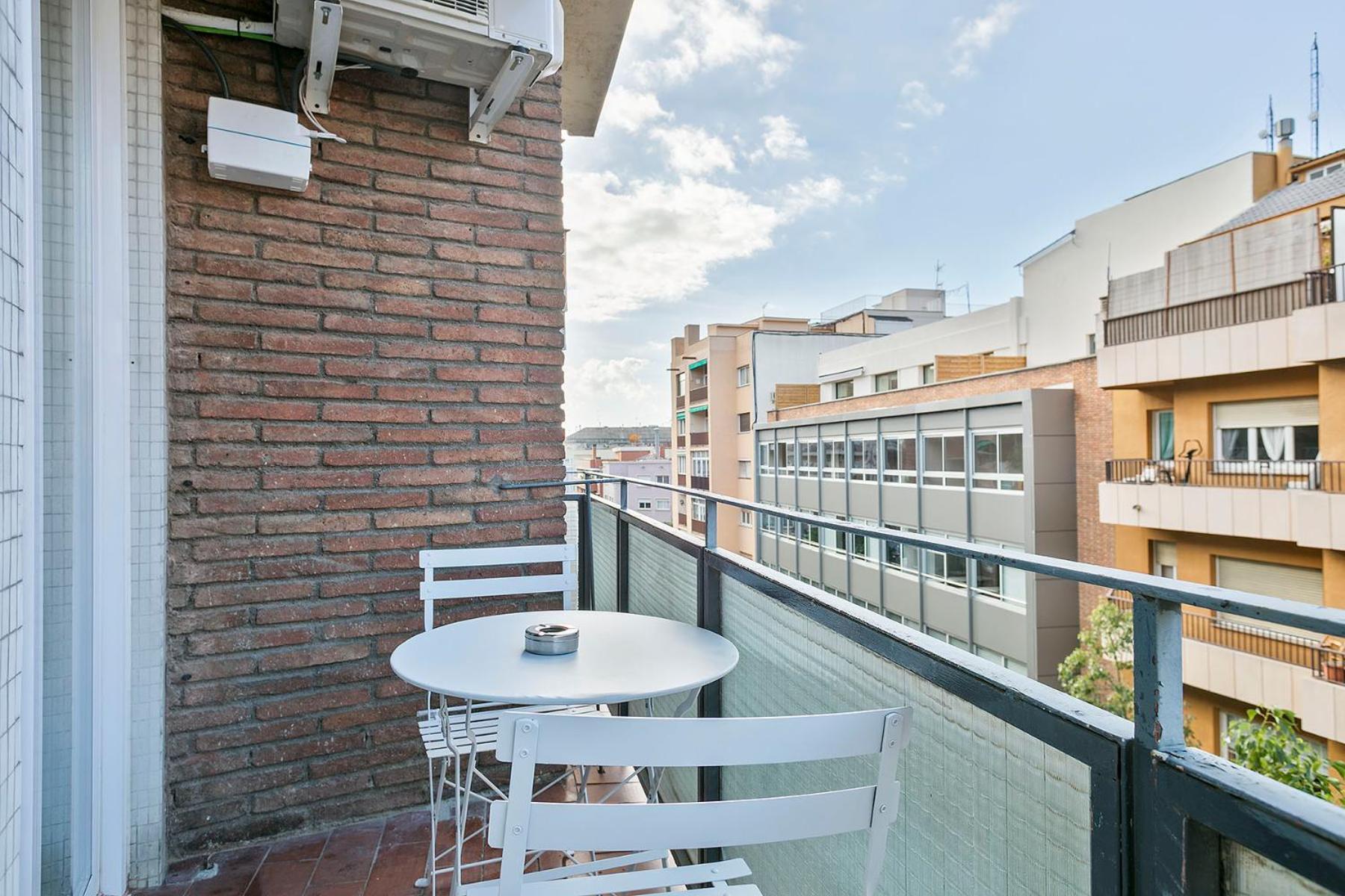 The White Flats Les Corts Apartment Barcelona Bagian luar foto
