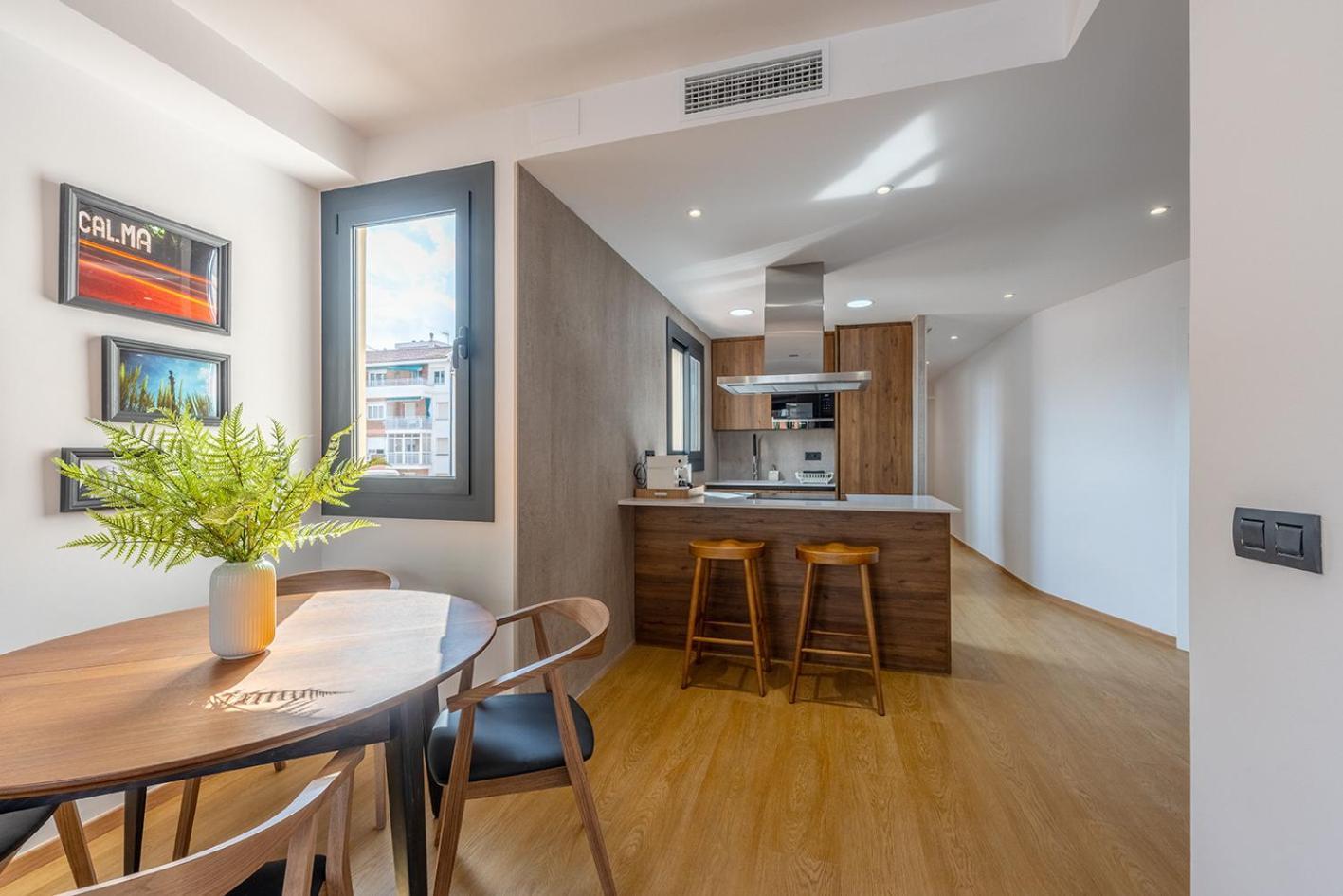 The White Flats Les Corts Apartment Barcelona Bagian luar foto